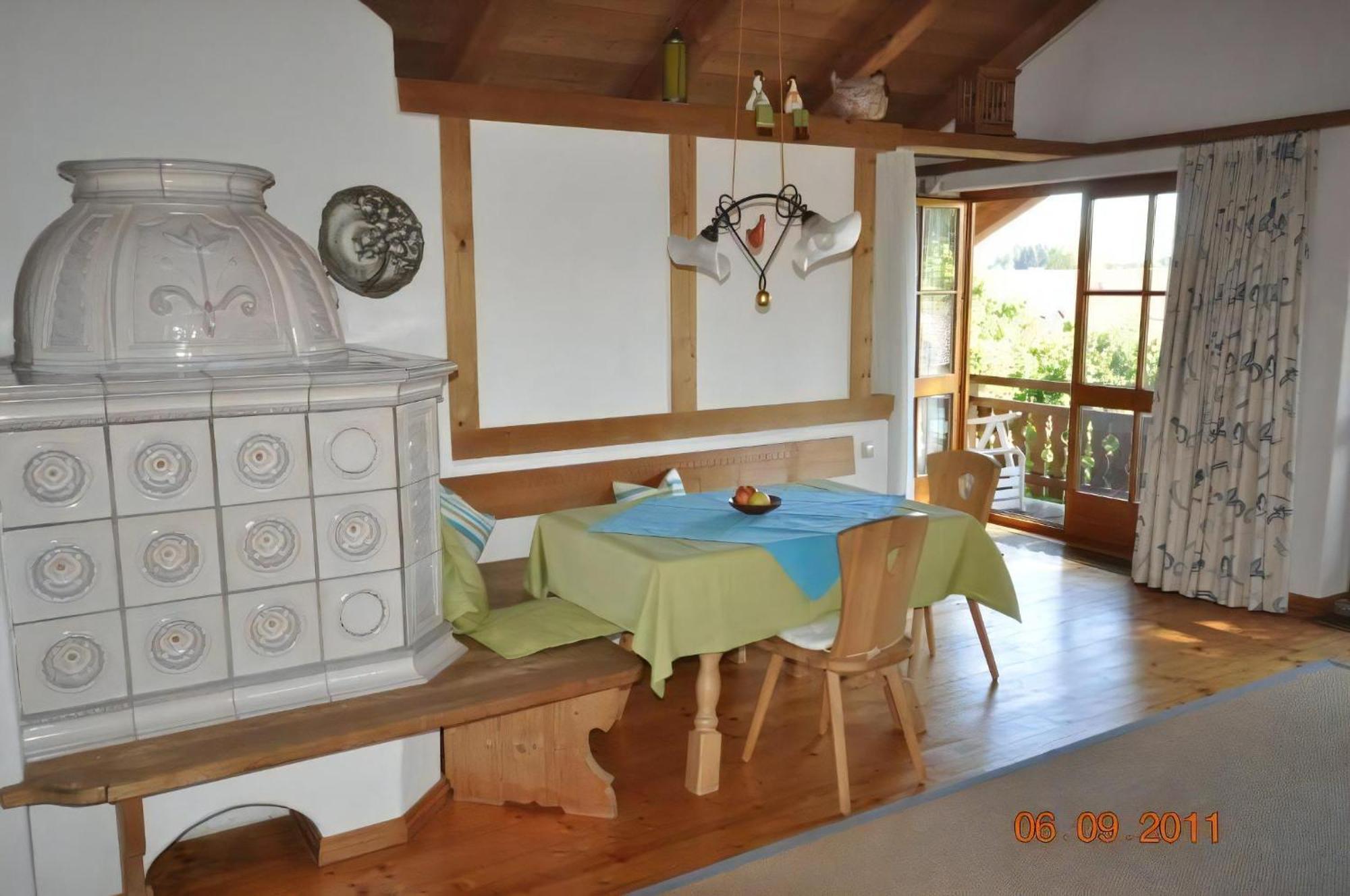 Komfortable Ferienwohnung In Bayersoien Extérieur photo