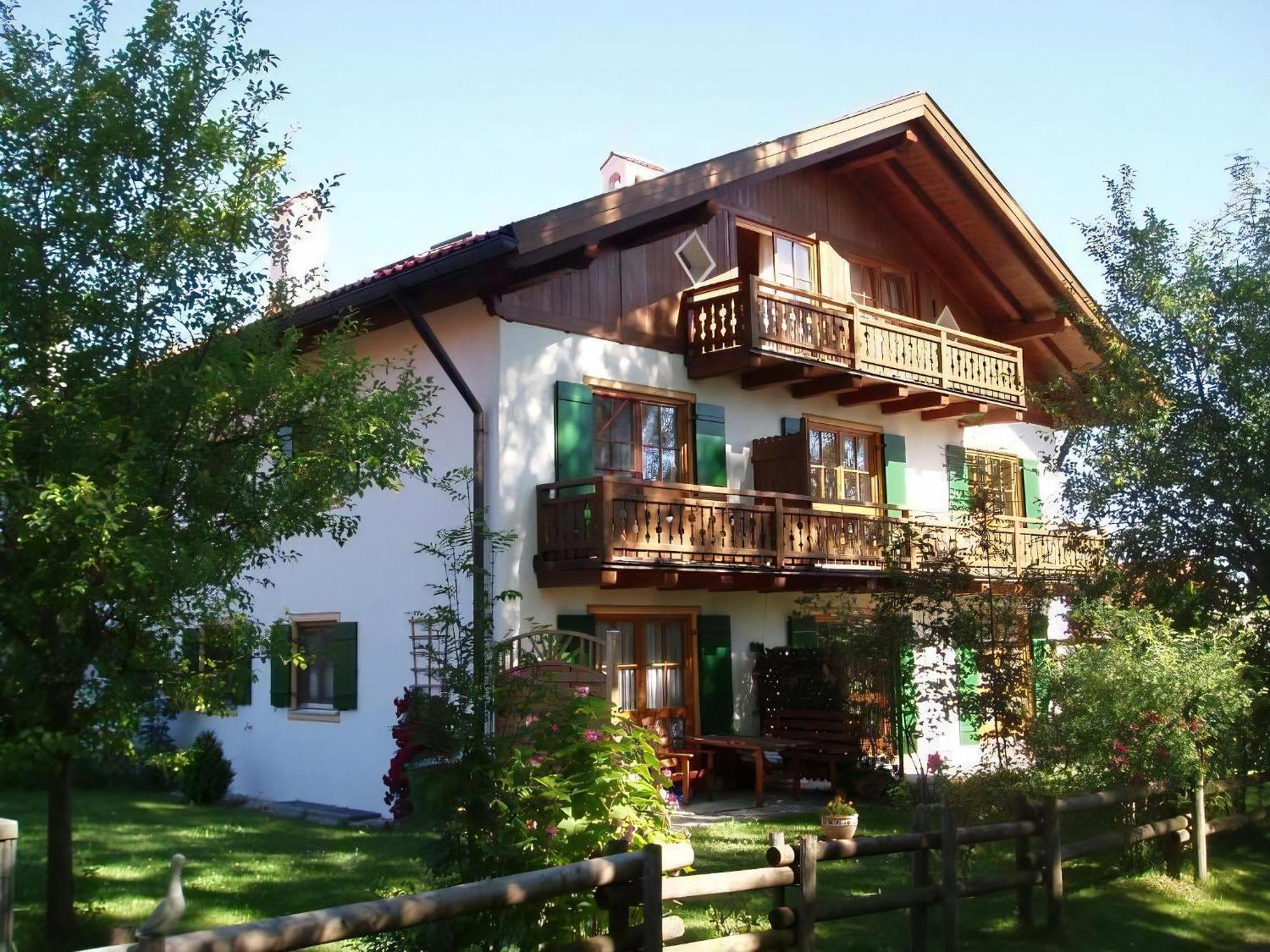 Komfortable Ferienwohnung In Bayersoien Extérieur photo